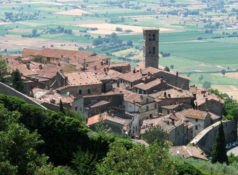Hill town of Cortona, Tuscany, Italy