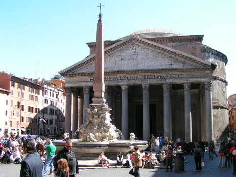 Obelisk Macuteo at Piazza della Rotonda in front of Pantheon, Rome, Italy
