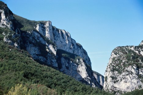 Frasassi gorge, Marche, Italy