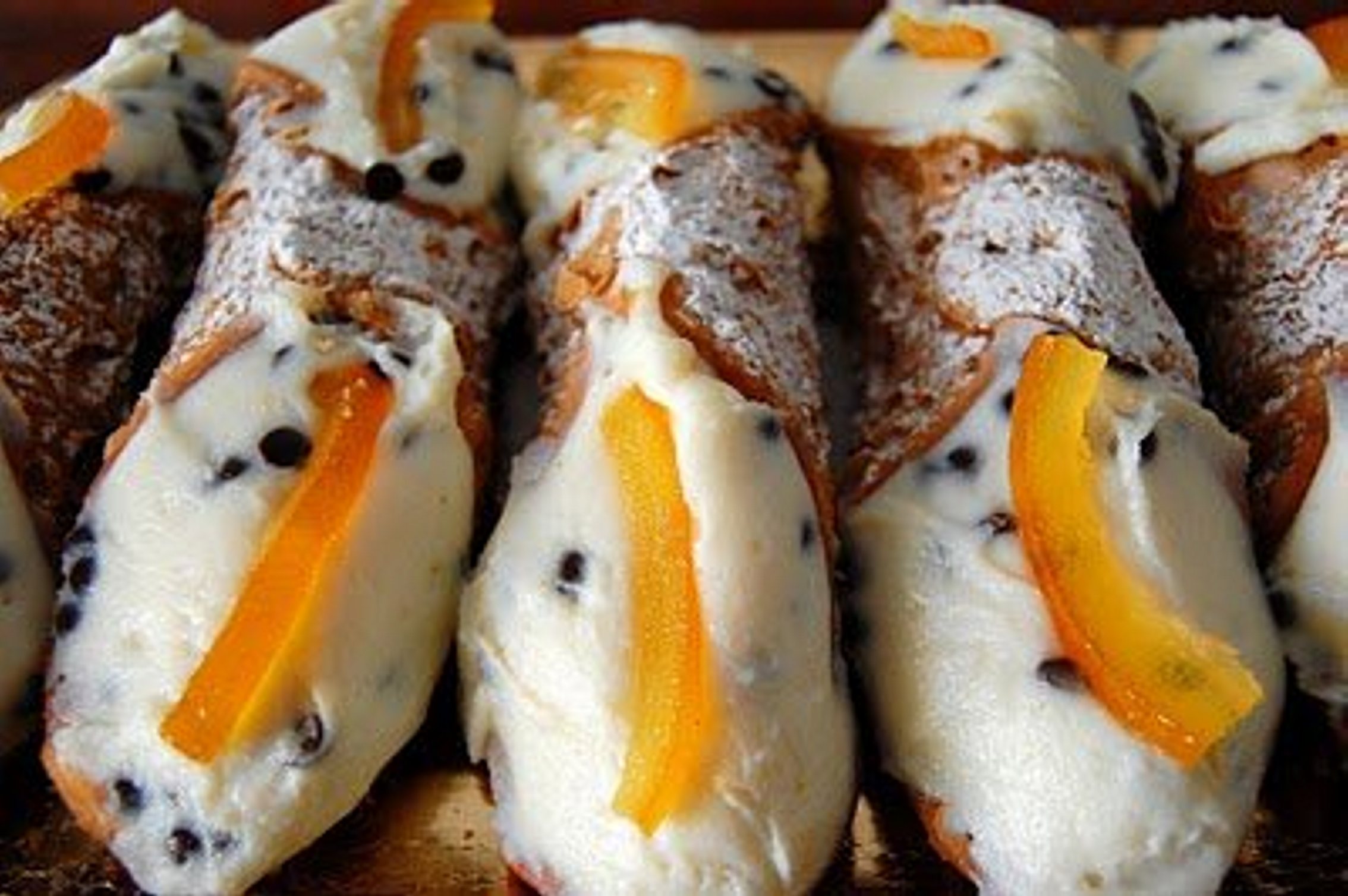 Make Your Own Cannoli | Visititaly.info