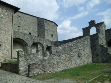 Piagnaro Castle