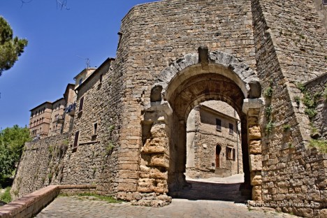 Porta all'Arco, Volterra, Tuscany, Italy
